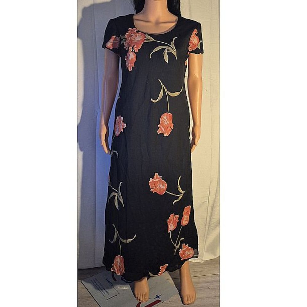 Jessica Howard Long Black dress with floral design in size
